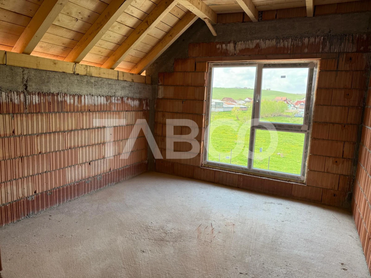 Casa curte libera 262 mp 5 camere terasa 22 mp 3 bai Sura Mare Sibiu - 10