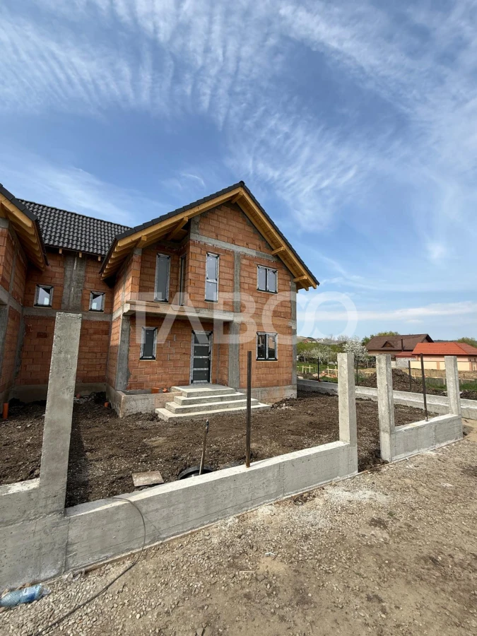 Casa curte libera 262 mp 5 camere terasa 22 mp 3 bai Sura Mare Sibiu - 9