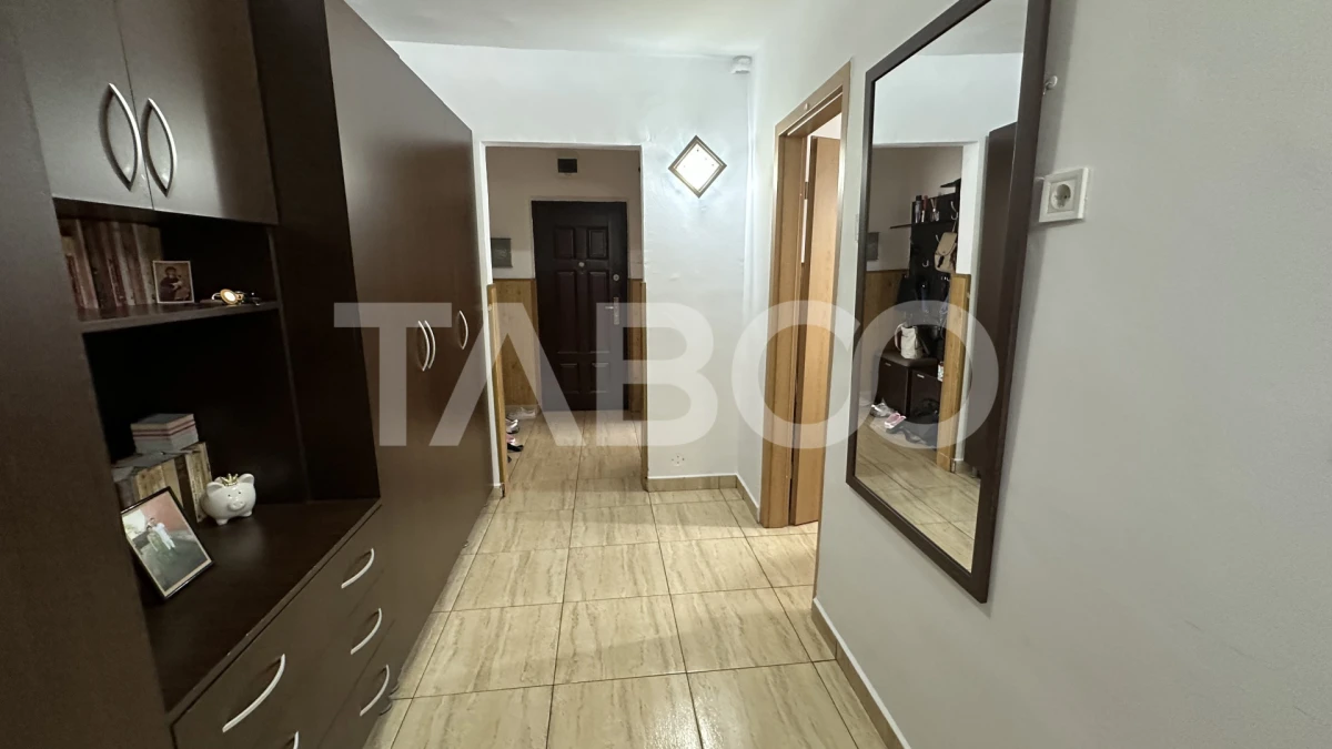 Apartament 2 camere cu pivnita decomandat balcon Mihai Viteazul Sibiu - 10