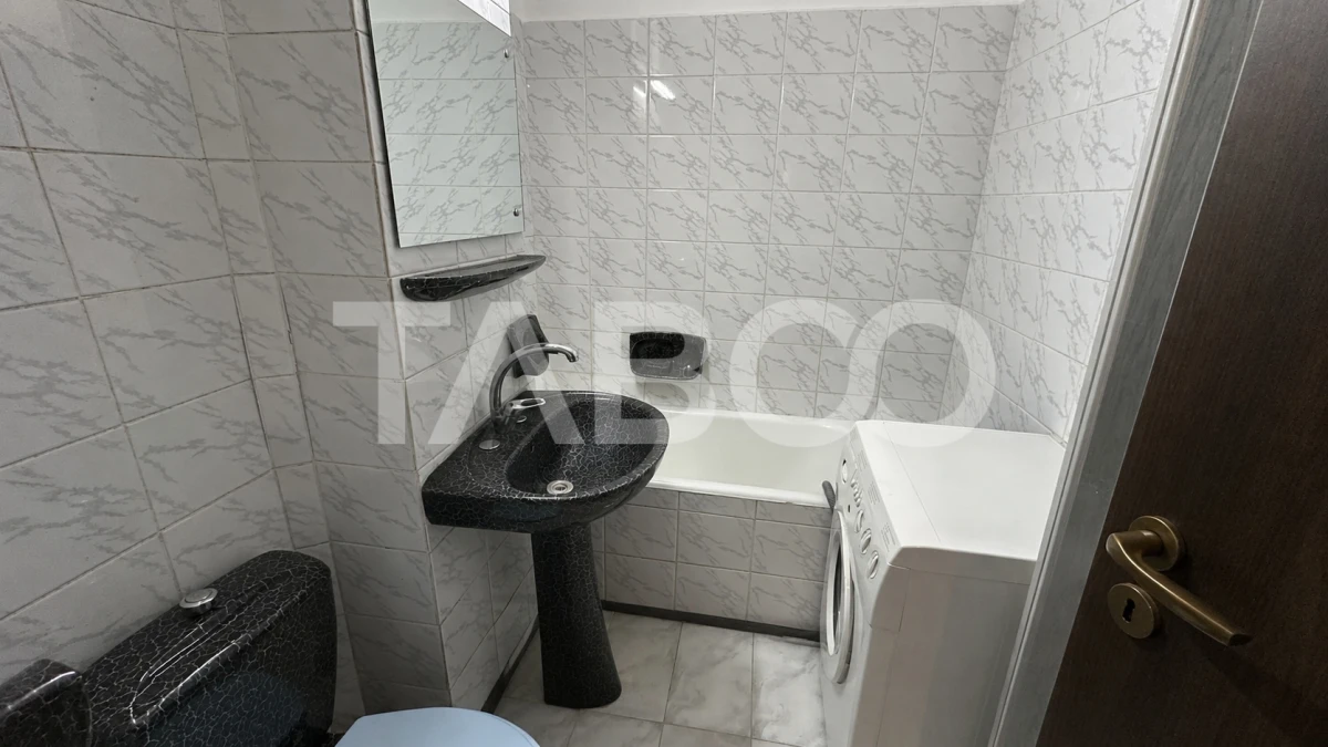 Apartament etaj intermediar 4 camere cu pivnita zona Strand Sibiu - 7
