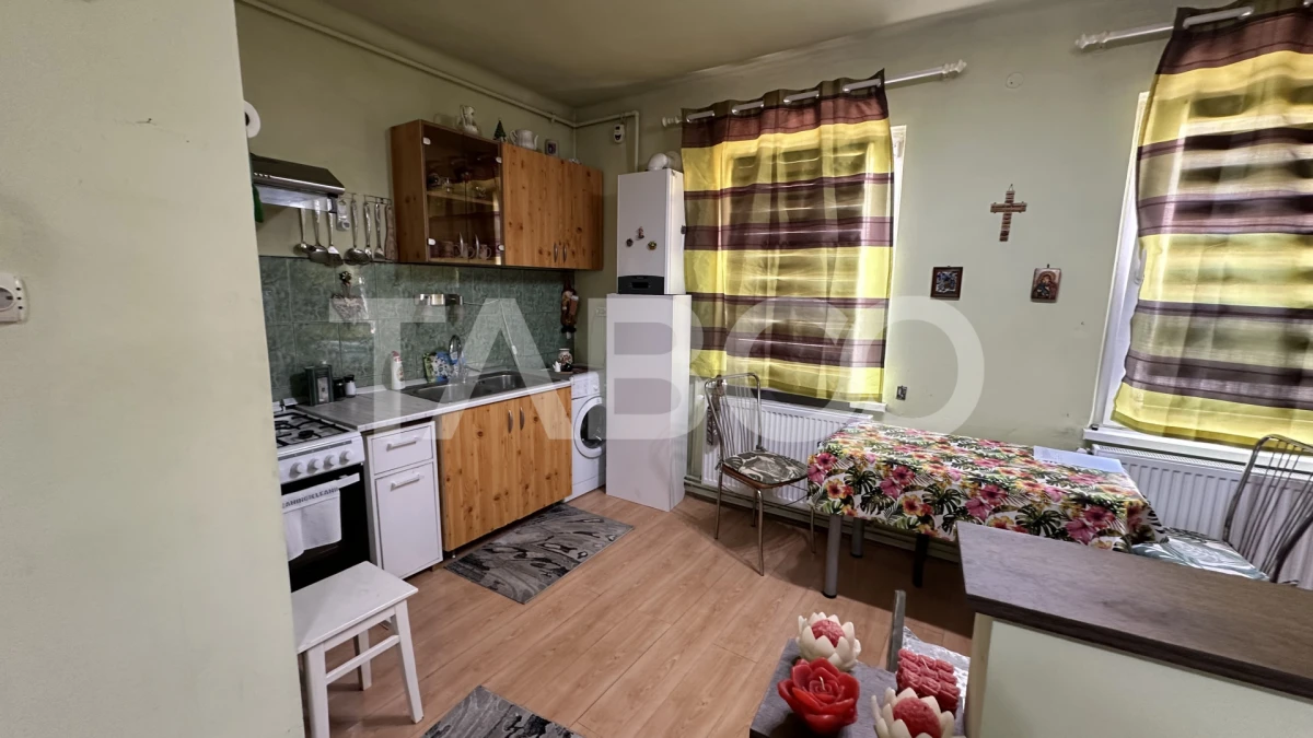 Apartament la casa 76 mpu pivnita si pod etaj 1 zona Terezian Sibiu - 5