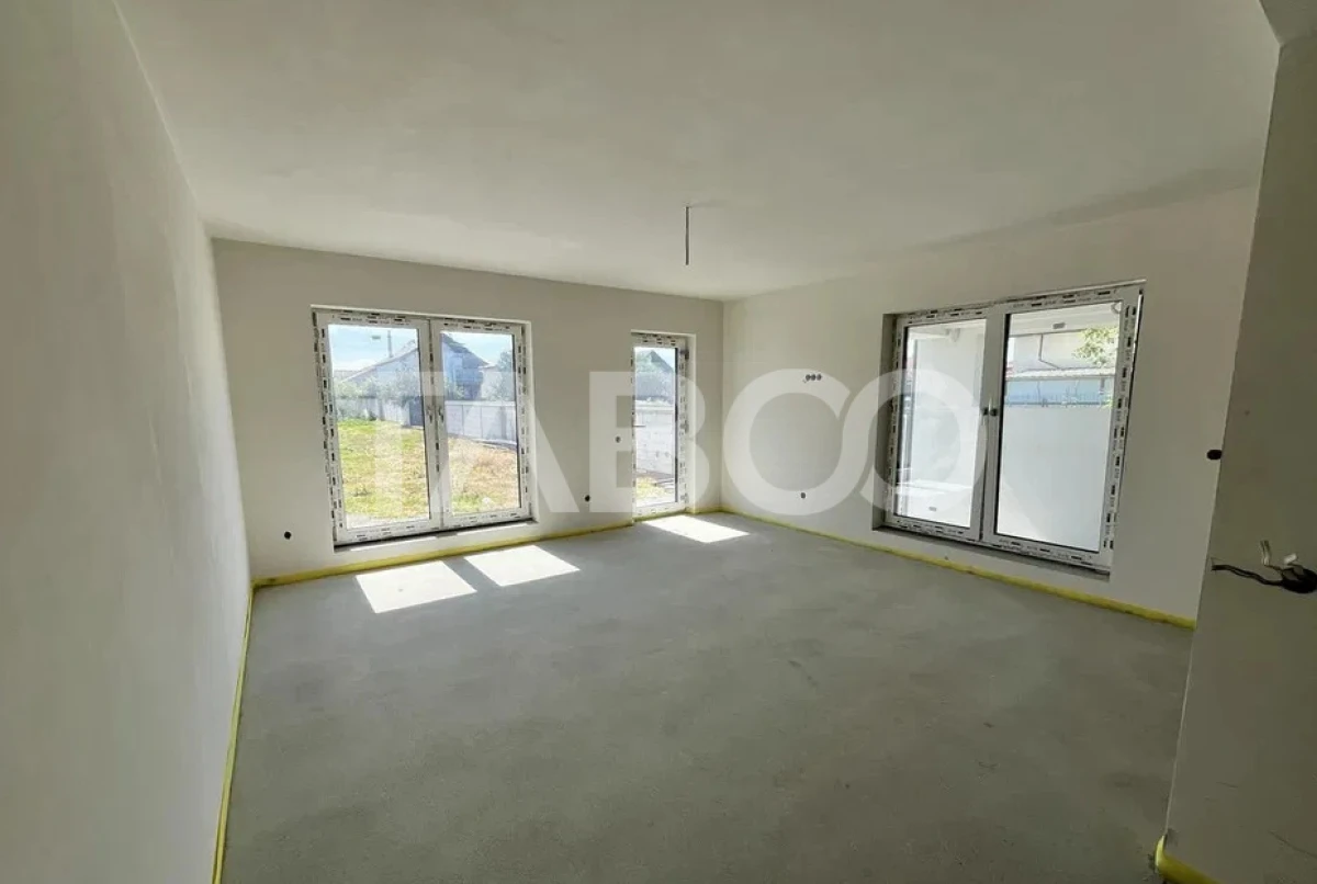 Casa individuala 4 camere teren liber 500 mp zona Piata Cluj Sibiu - 3