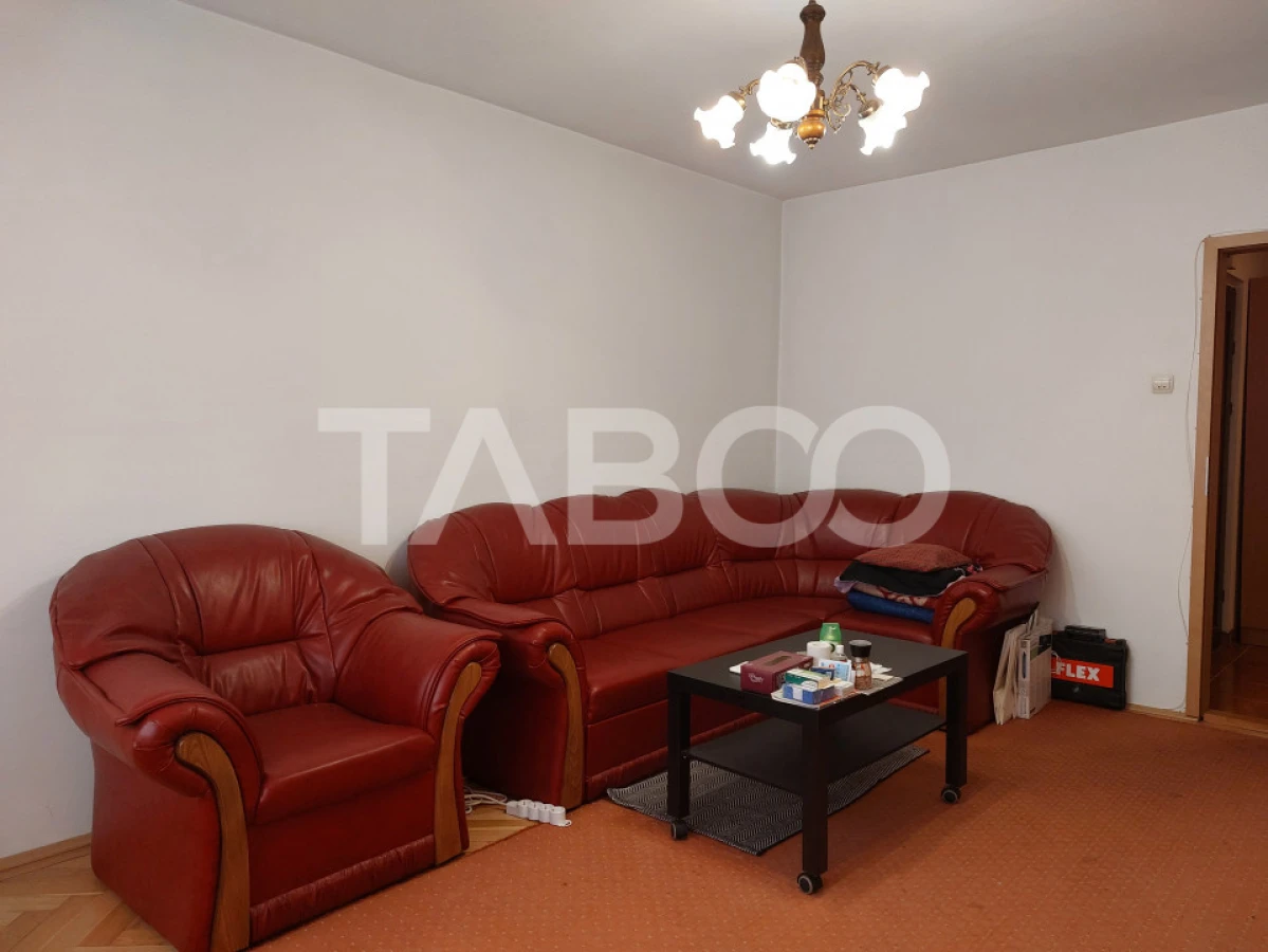 Apartament 2 camere de inchiriat balcon 12mp Mihai Viteazu Sibiu - 2