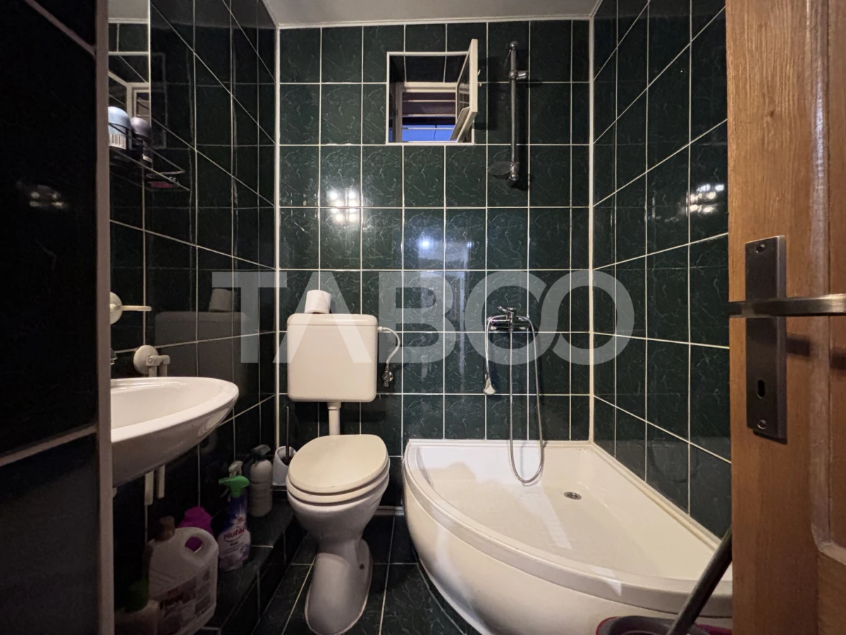Apartament cu 4 camere de vanzare 99 mp utili Comision 0% Scortarilor - 9