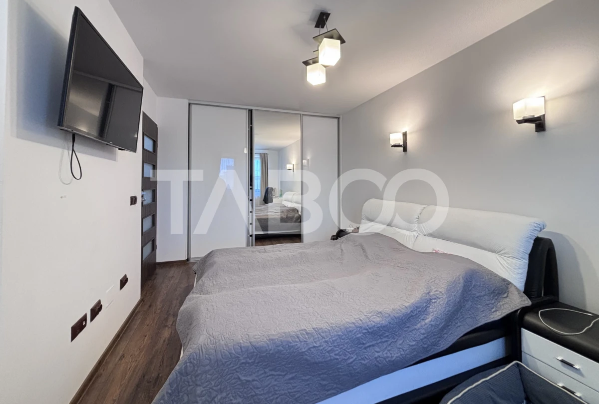 Apartament 2 camere de vanzare Iulius Mall decomandat - 2