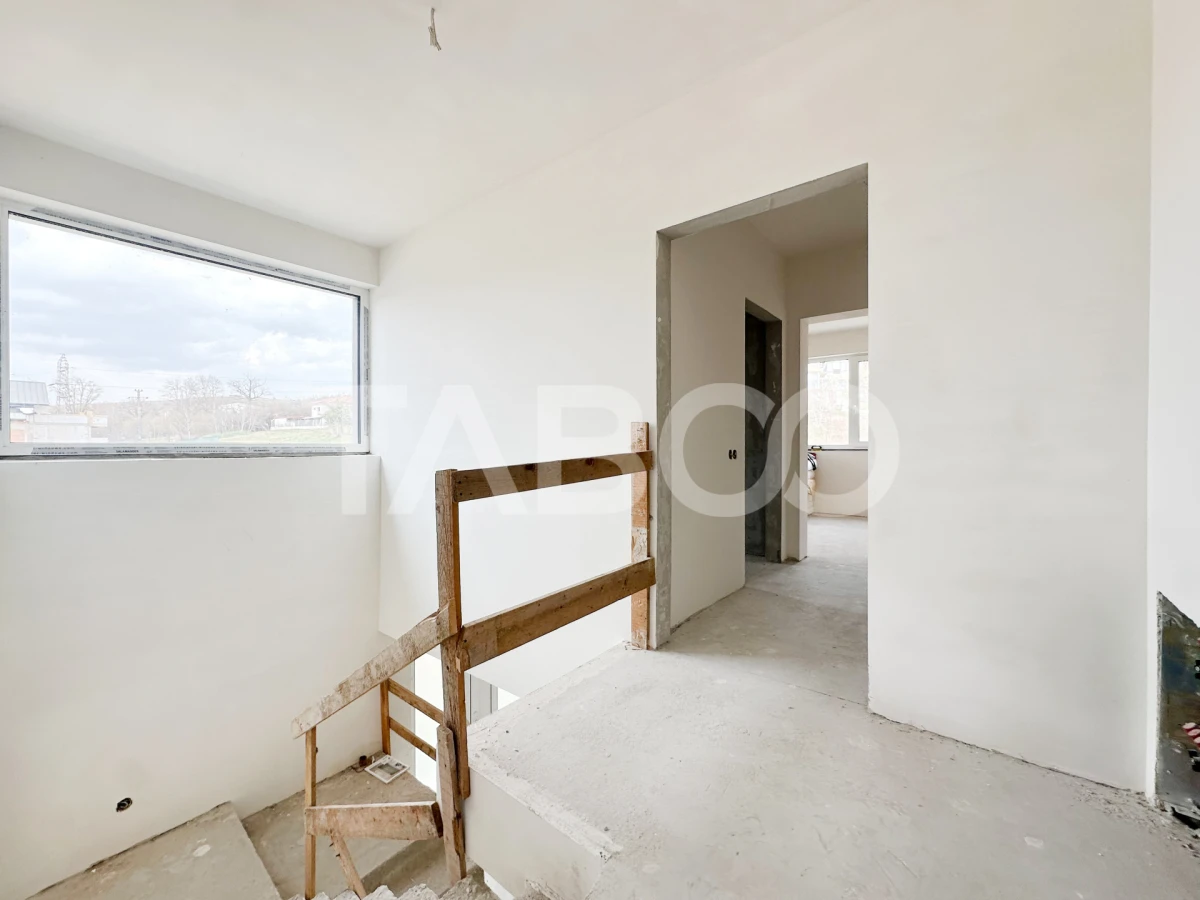 Casa cuplata de vanzare Dambul Rotund cu garaj - 6