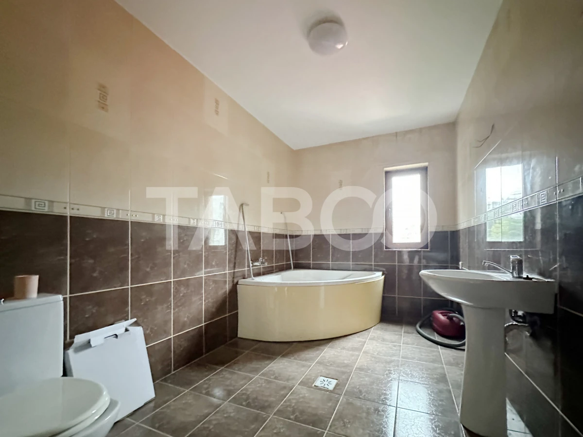Apartament 4 camere de vanzare panorama Andrei Muresan Comision 0 - 6