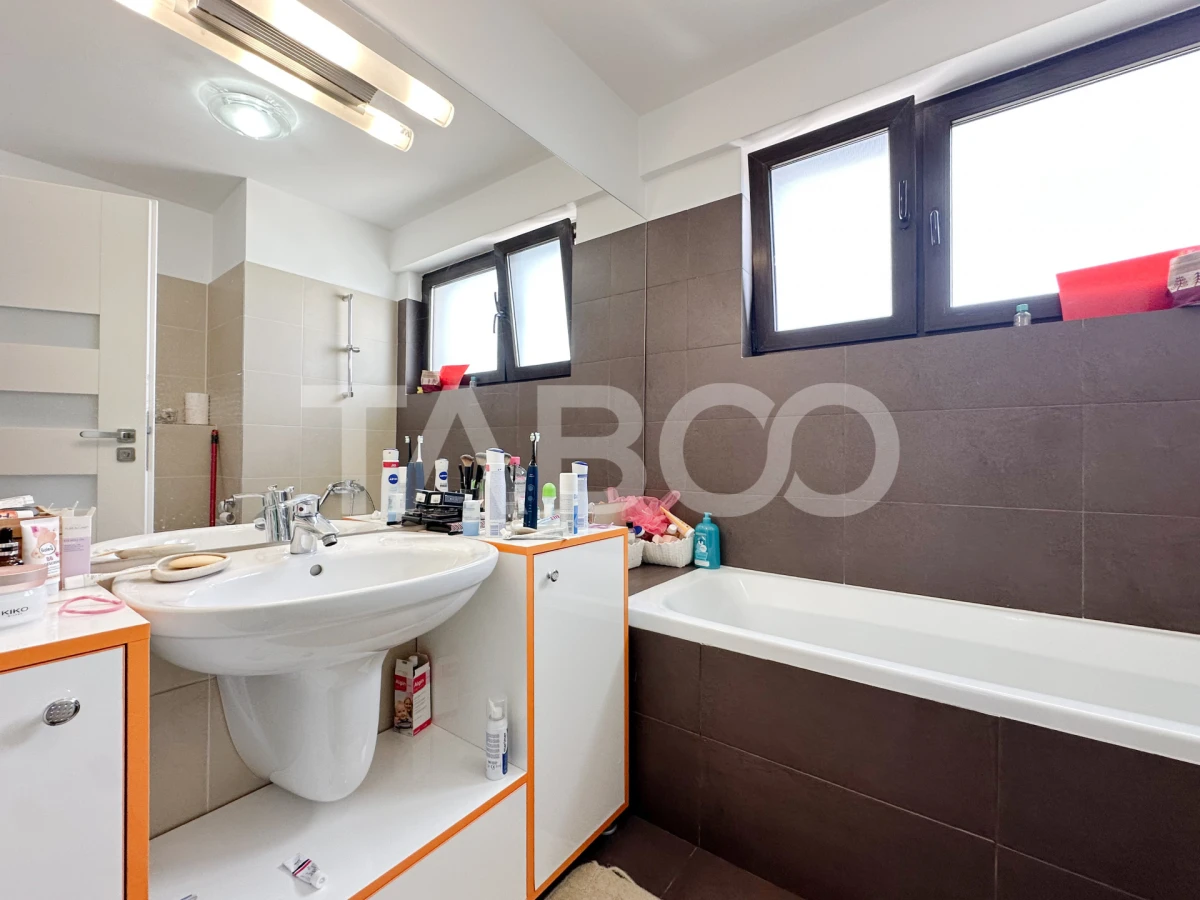 Apartament cu 4 camere de vanzare in bloc noui in cartierul Europa - 6