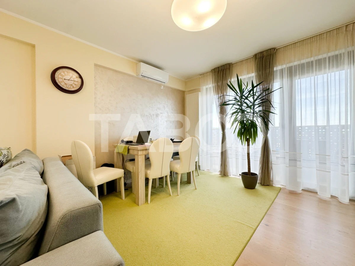 Apartament cu 4 camere de vanzare in bloc noui in cartierul Europa - 2