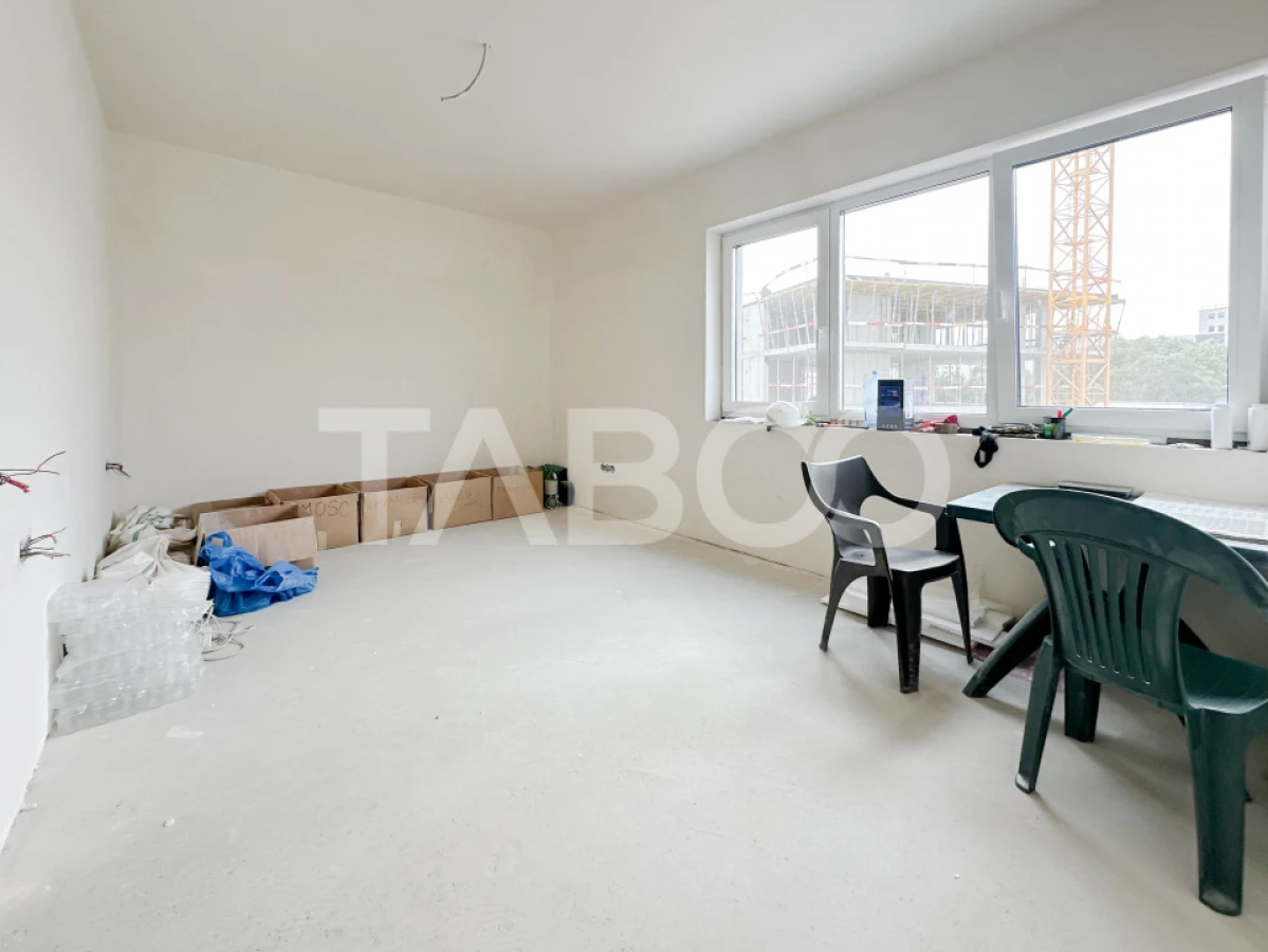 Apartament cu 3 camere bloc nou de vanzare in Centru - 2