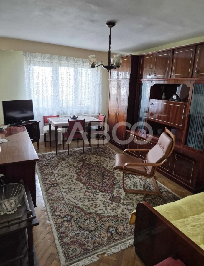 Apartament cu 3 camere decomandate de vanzare in cartierul Manastur - 2