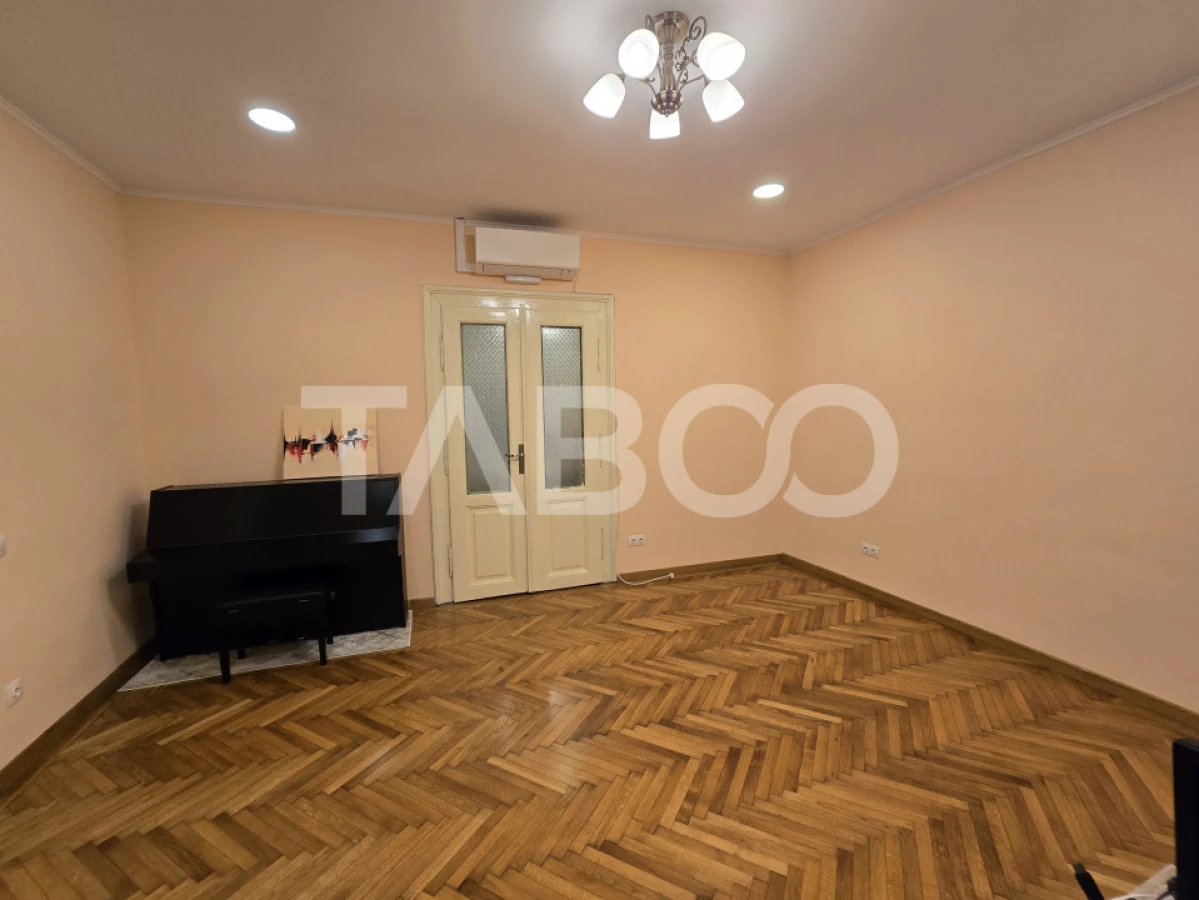 Spatiu pentru birouri 77mpu etaj 1 loc de parcare in Centrul Istoric - 3