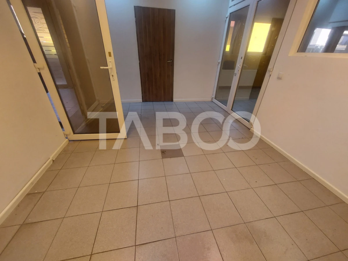 Spatiu comercial de inchiriat 100 mp zona centrala in Sibiu - 3