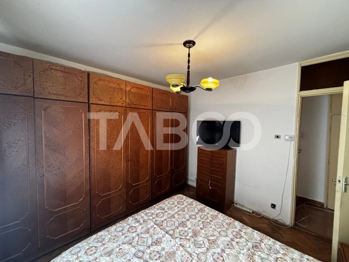 Apartament de inchiriat cu 3 camere 2 baii mobilat utilat Strand - 3