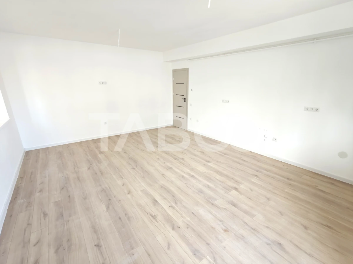 Apartament 3 camere la cheie - etaj 1 - incalzire in pardosea -parcare - 2