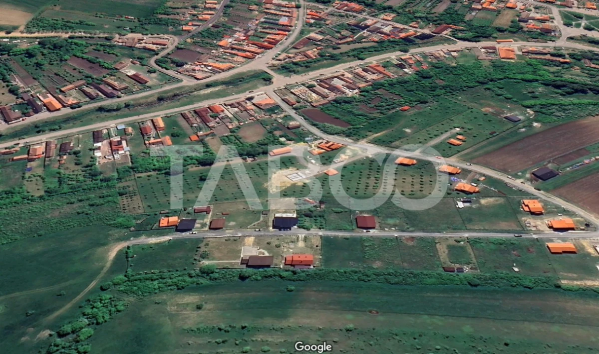 Teren intravilan 662 mp cu priveliste catre Hamba Sura Mare - 1