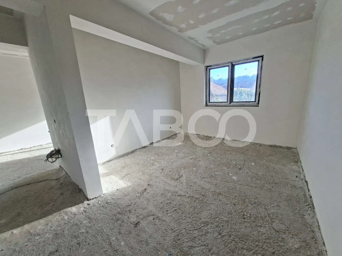 Casa individuala de vanzare 4 camere 300 mp teren Exterior Sibiu - 10