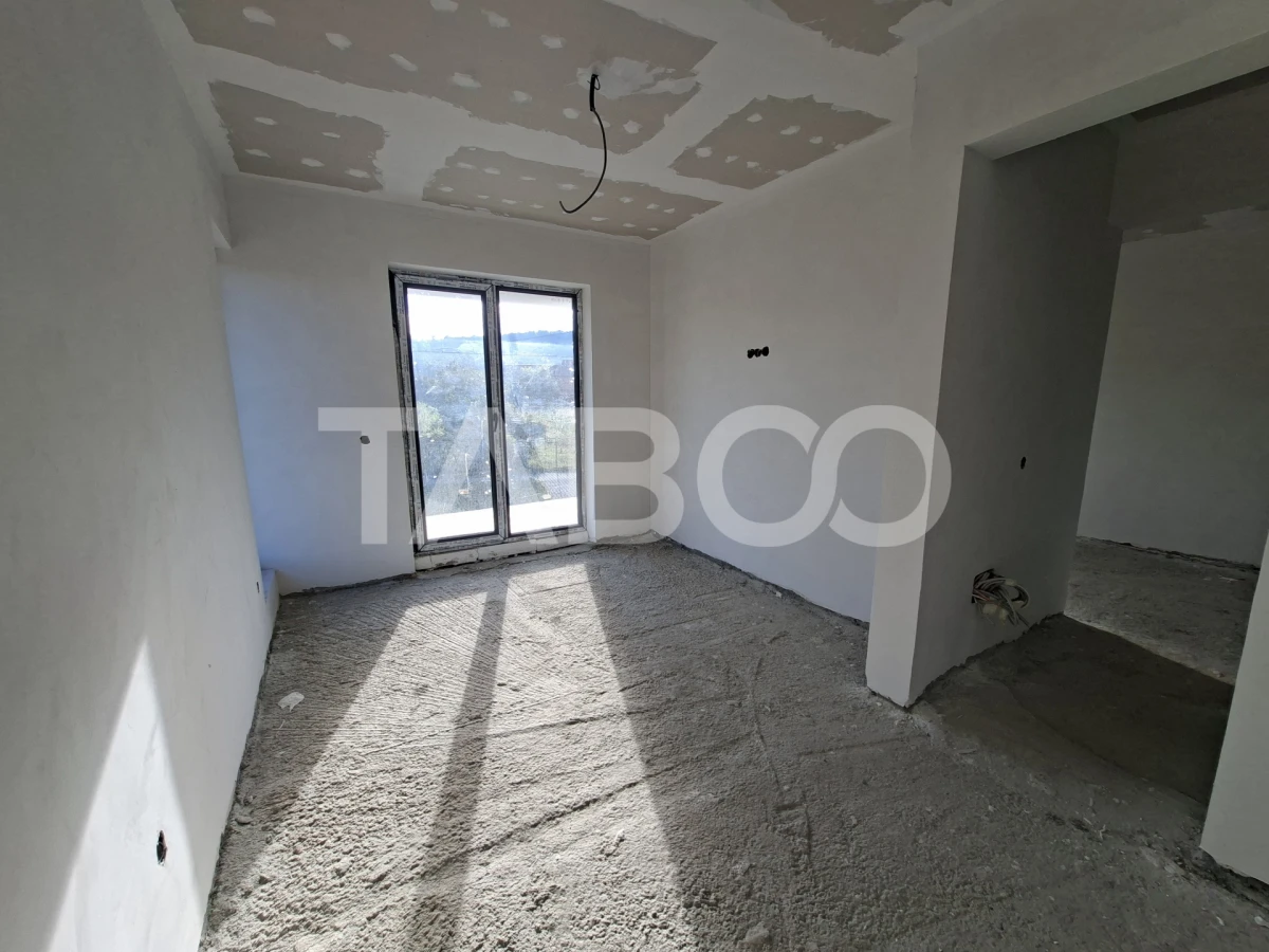 Casa individuala de vanzare 4 camere 300 mp teren Exterior Sibiu - 9