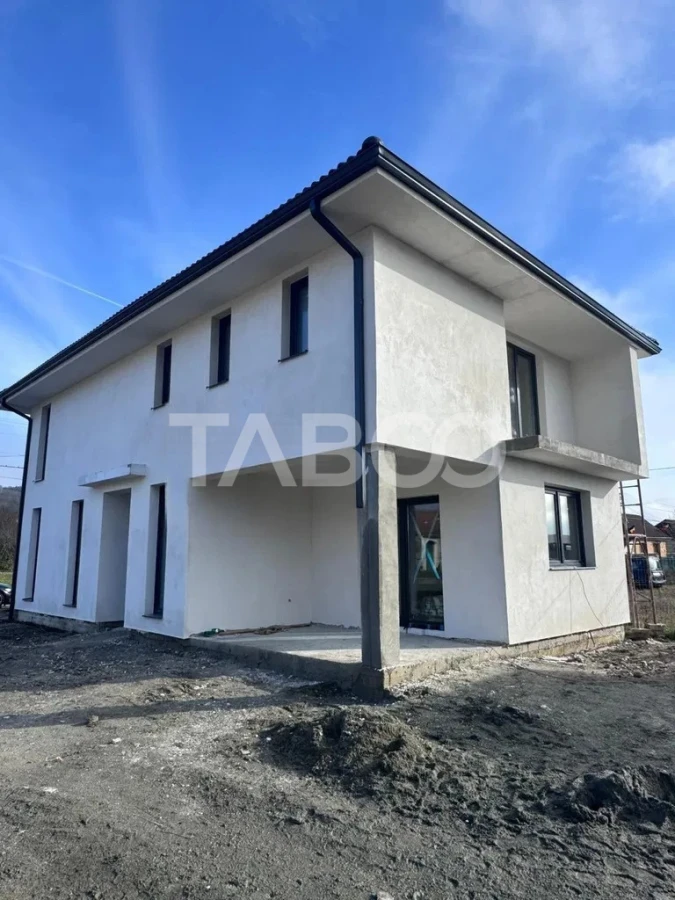 Casa individuala de vanzare 4 camere 300 mp teren Exterior Sibiu - 2