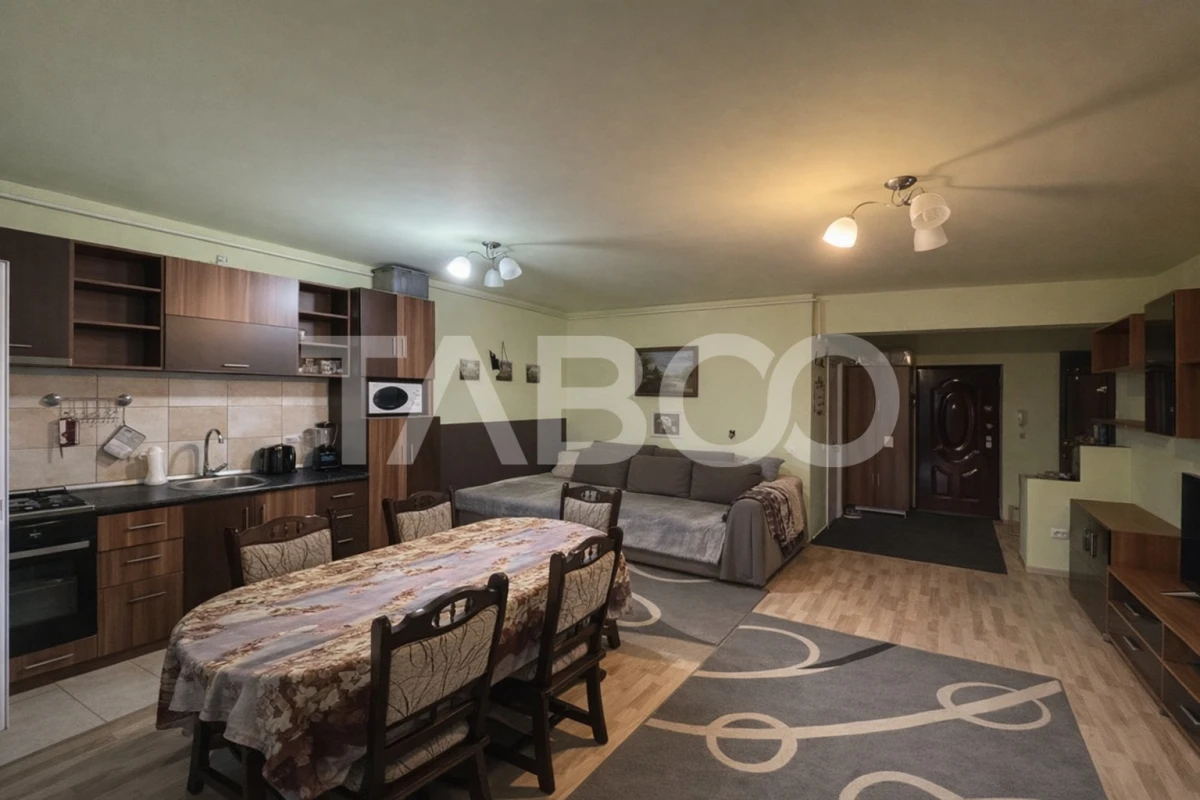 Apartament cu 3 camere de vanzare in Manastur Edgar Quinet - 1