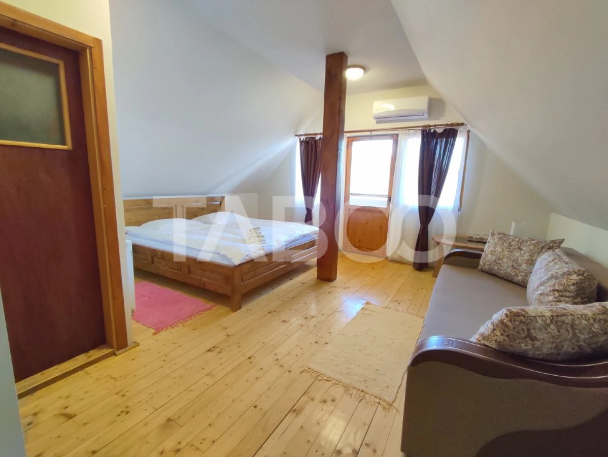 EXCLUSIVITATE - Casa 9 camere 615 mpu 9 bai 3600 mp teren in Fantanele - 2