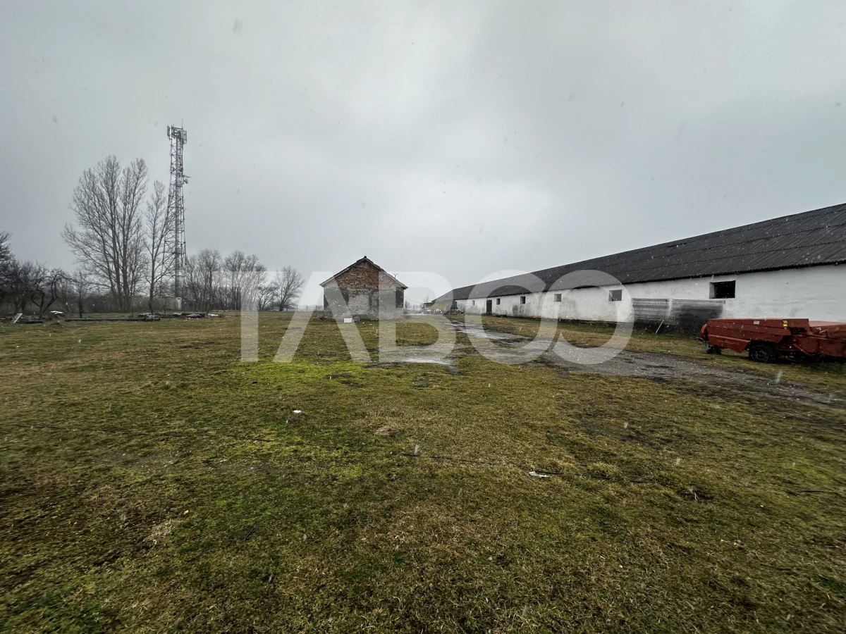 Teren de vanzare 8380 mp cu anexa de 1538 mp in Mohu Sibiu - 1