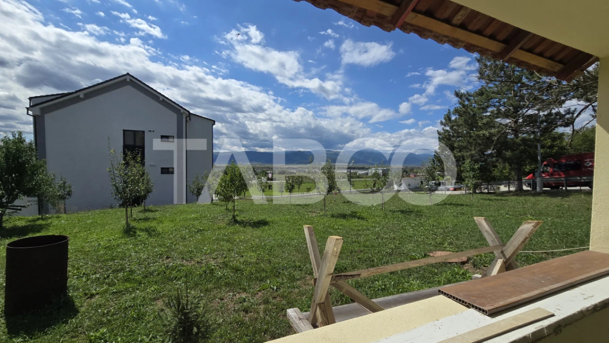 De inchiriat - Spatiu de birouri cu 6 camere in zona Industriala Vest - 1