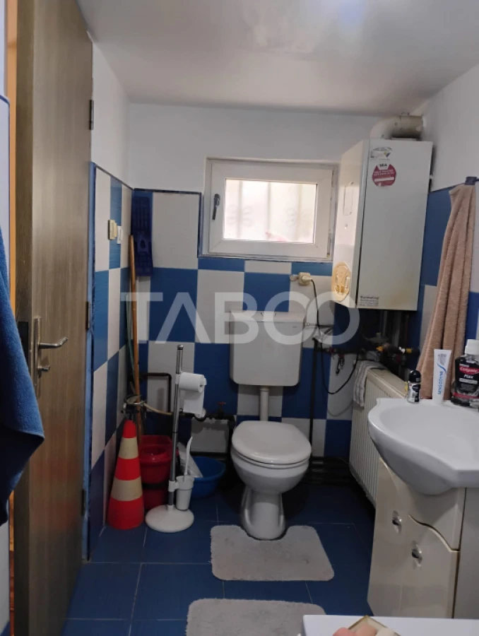 Casa de vanzare renovata in 2018 cu 1150mp de teren in Seica Mare - 8