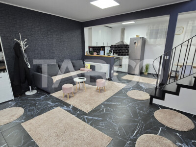 Casa individuala de vanzare 4 camere 2 bai zona Selimbar Sibiu