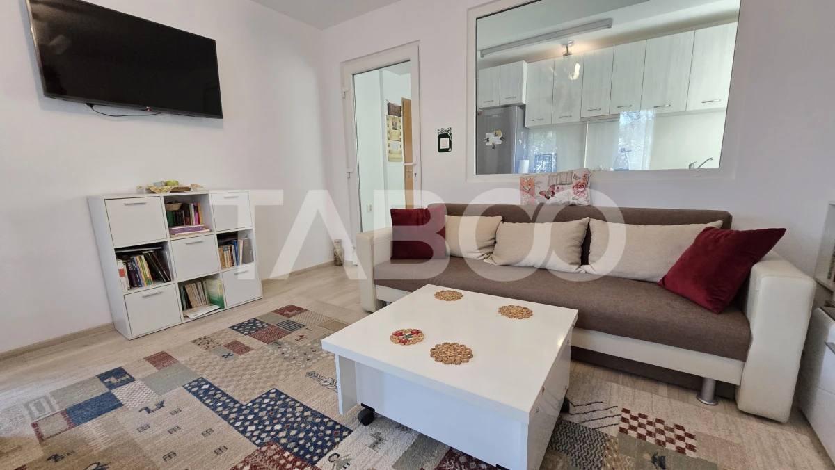 Apartament de vanzare 62 mp 3 camere decomandate parcare Selimbar - 1
