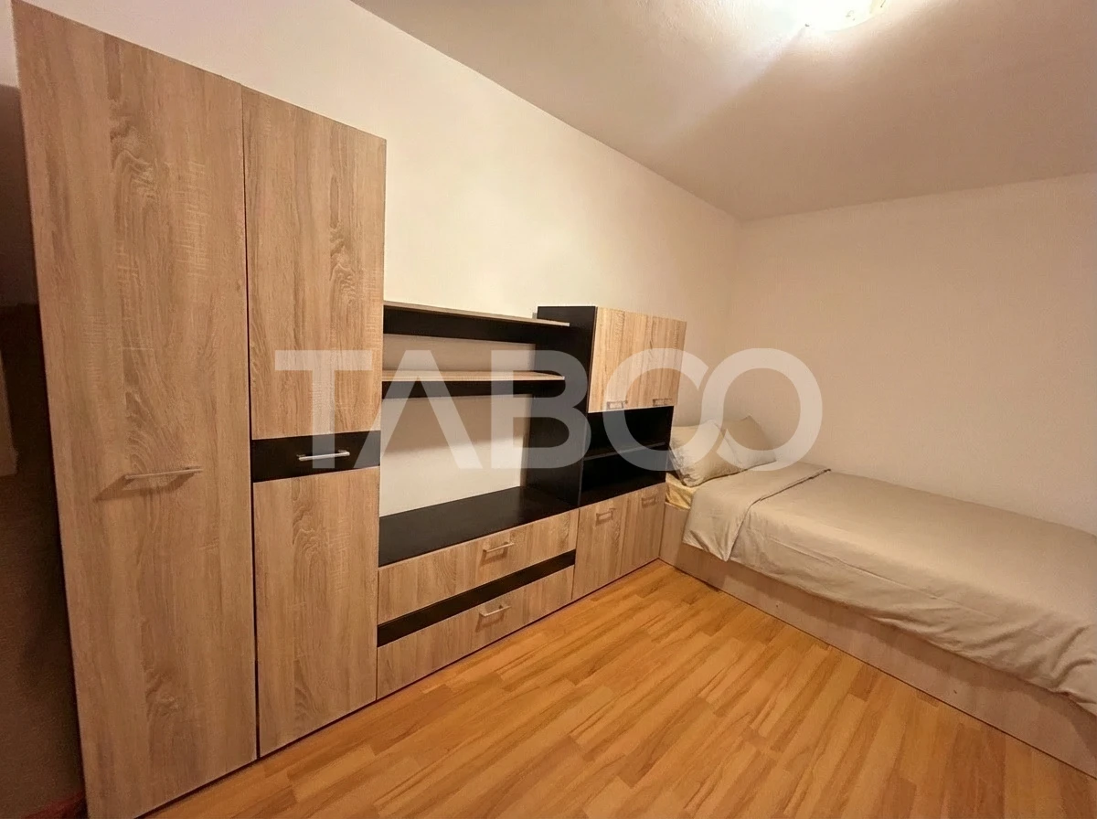 Apartament de vanzare 4 camere 60mp decomandat Rahovei Sibiu - 3
