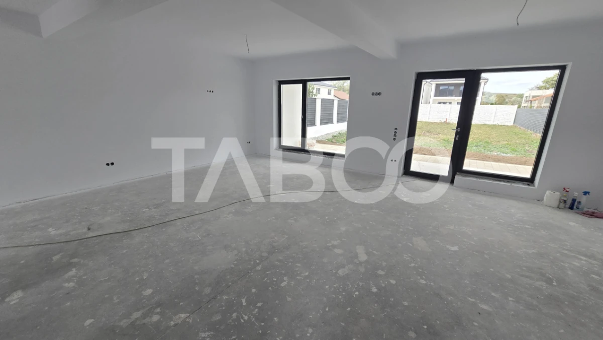 Casa de vanzare 4 camere 125mpu si 380mp curte libera in zona Selimbar - 10