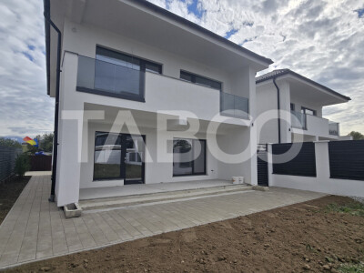Casa de vanzare 4 camere 125mpu si 380mp curte libera in zona Selimbar