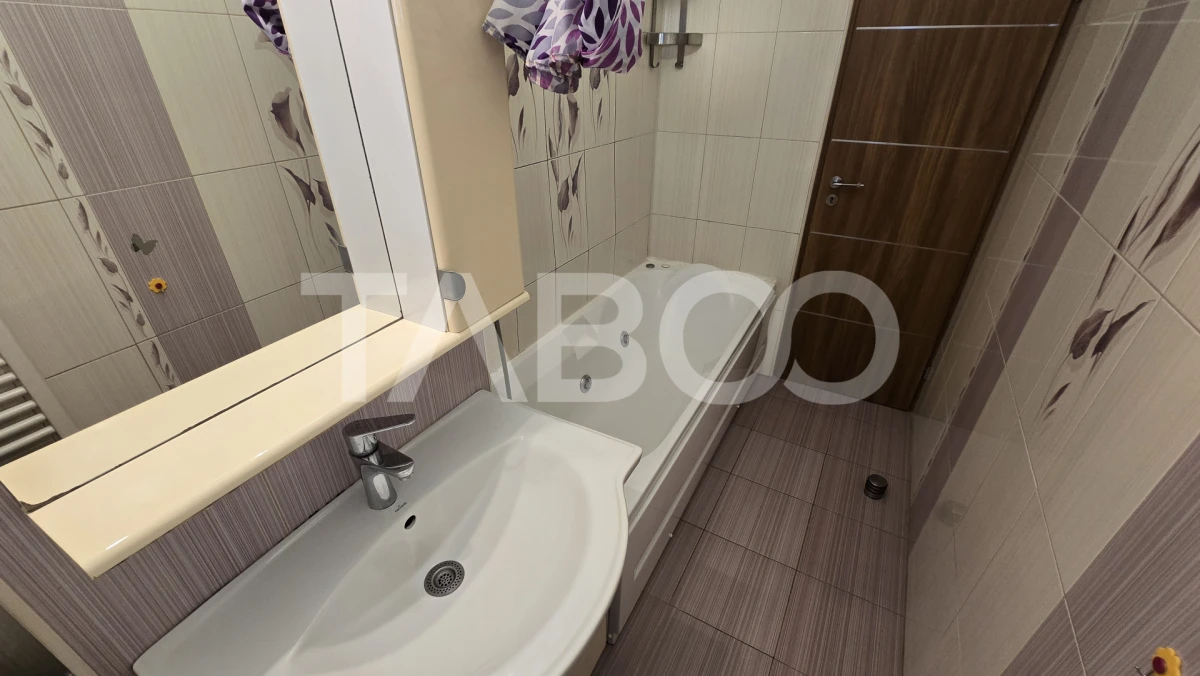 Apartament de vanzare 2 camere decomandate bloc cu lift zona Centrala - 9