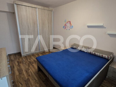 Apartament de vanzare 2 camere decomandate bloc cu lift zona Centrala