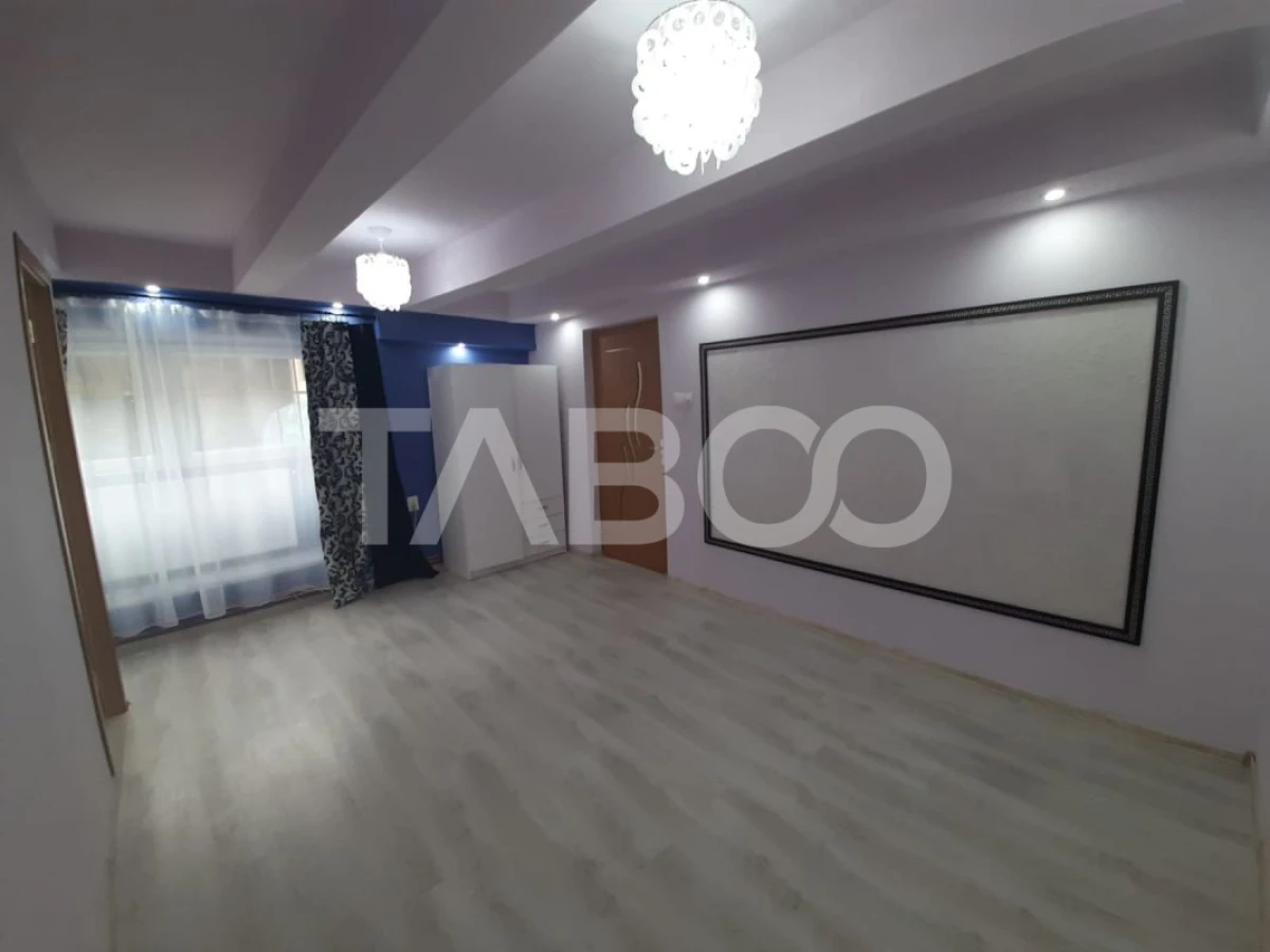 Apartament de vanzare cu 3 camere in zona Bulevardului Corneliu Coposu - 2