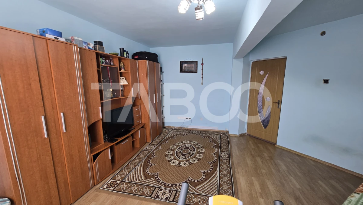 Apartament de vanzare 2 camere decomandate in zona Parcului din Strand - 3