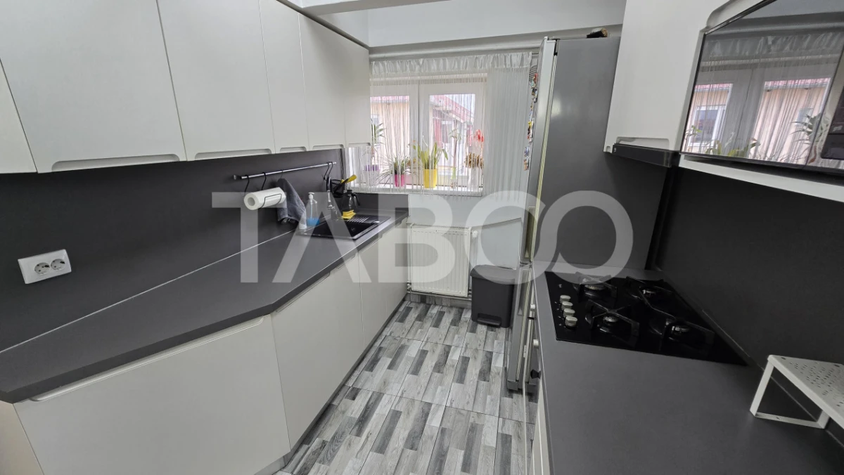 Apartament de vanzare 82mp 4 camere 2 bai in zona Rahovei Sibiu - 6