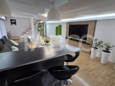 Apartament de vanzare 82mp 4 camere 2 bai in zona Rahovei Sibiu