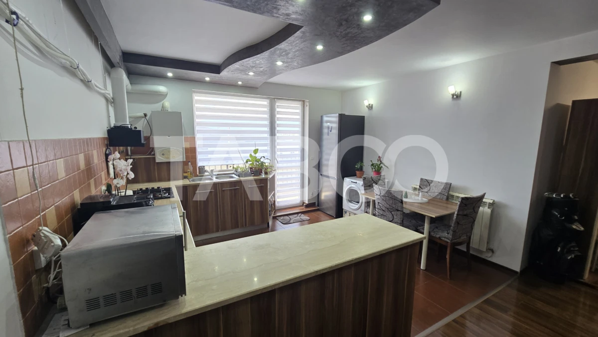 Apartament de vanzare 74mp 3 camere decomandate in zona Rahovei Sibiu - 8