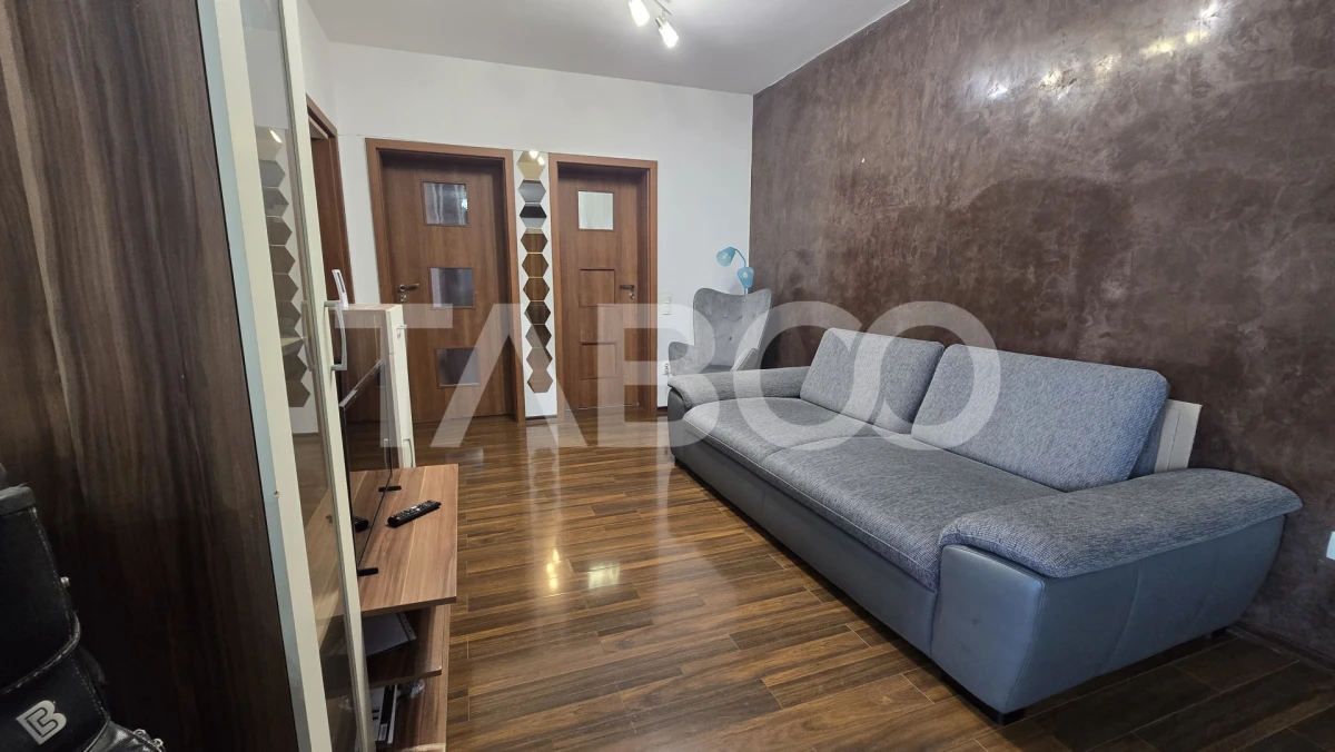 Apartament de vanzare 74mp 3 camere decomandate in zona Rahovei Sibiu - 2