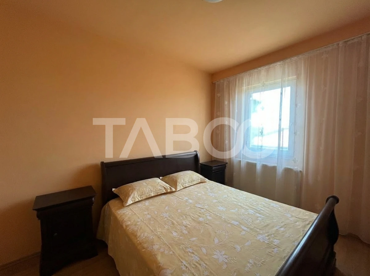 Apartament de vanzare 3 camere mobilate utilate si 2 bai zona Terezian - 3