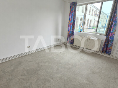 Garsoniera de vanzare de renovat 26mp in zona Terezian Sibiu