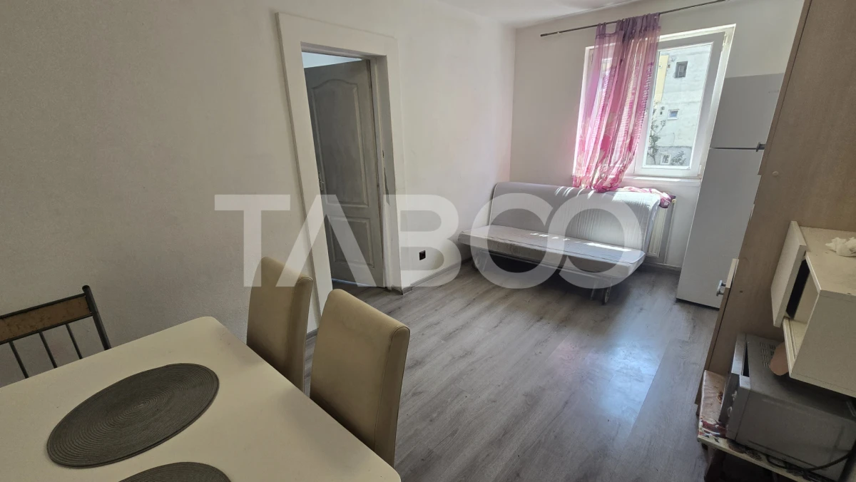 Apartament de vanzare 2 camere etaj intermediar zona Tiglari Sibiu - 1