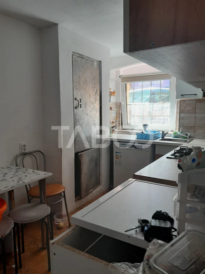 Apartament 3 camere central in cea mai frumoasa zona a orasului Sibiu - 4