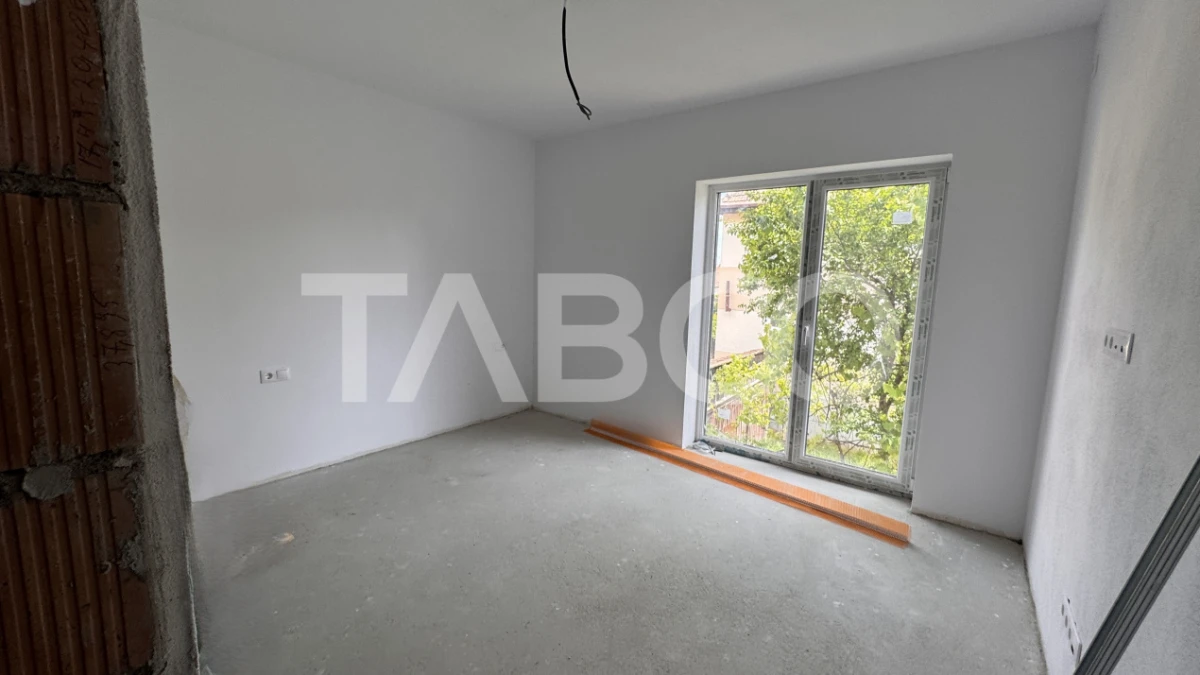 Casa spatioasa cu 4 camere si 3 bai de vanzare 254mp Turnisor - 5
