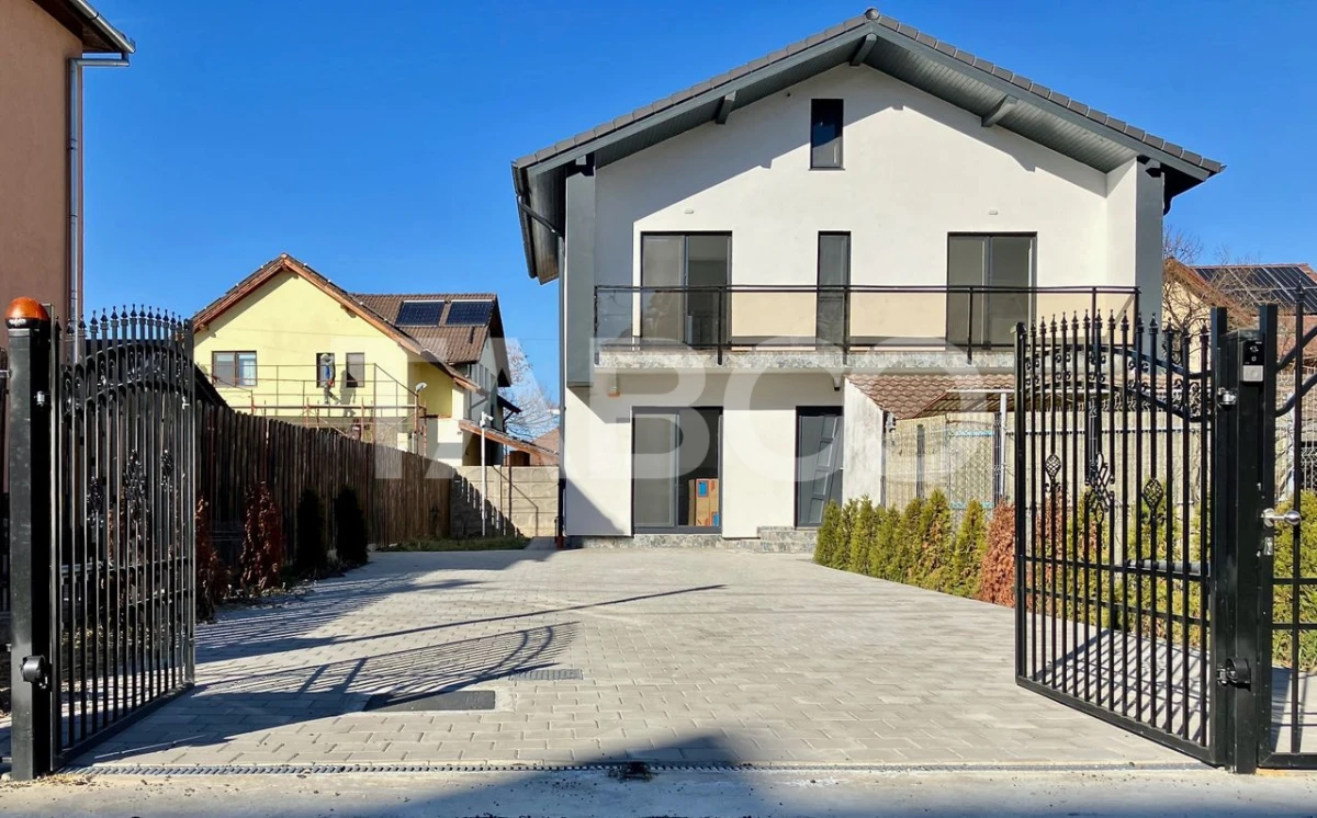 Casa spatioasa cu 4 camere si 3 bai de vanzare 254mp Turnisor - 1