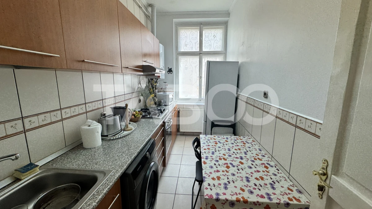 Apartament 3 camere de inchiriat mobilat utilat 90mpu BALCESCU Sibiu - 2