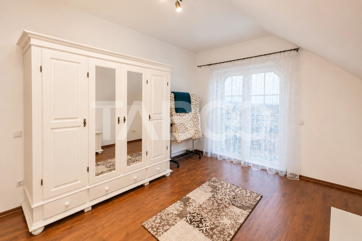 Penthouse 4 camere de inchiriat in Sibiu zona Calea Dumbravii - 8