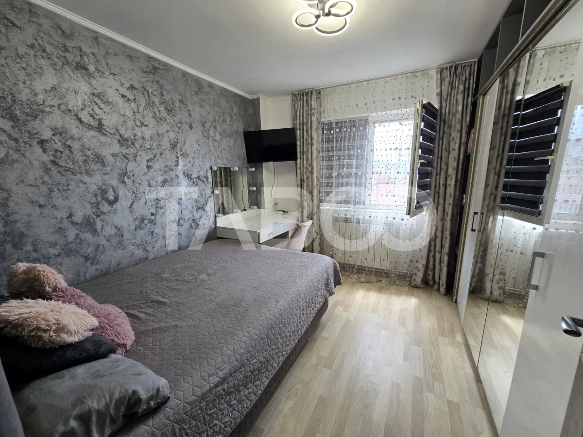 Apartament 3 camere mobilat 2 bai balcon pivnita Mihai Viteazul Sibiu - 3
